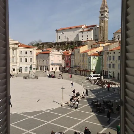 Marciana アパート *